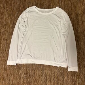White Lululemon Swiftly Tech Long Sleeve
